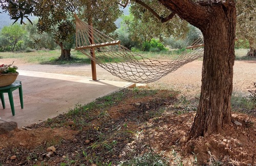 Jarafuel Casa | Finca Rural El Rincon eco-sostenible en Parque Natural de la Sierra de Martés.