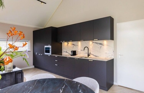 Oirschot Casa | Villa ecológica en Latour con estanque