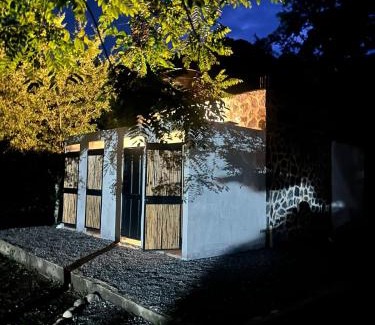 Utica Otro | EcoCamping CONTACTO EXTREMO