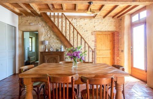 Peyrelongue-Abos Casa | Ecogite Rural La Cle des Champs