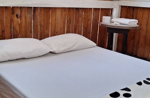 Cali Cabina | ECOHOTEL EL CASTILLO VILLAGE