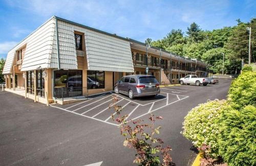 Asheville Cabina | Econo Lodge Biltmore