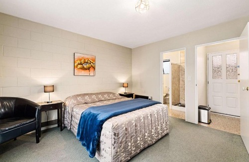 Spreydon Hotel | Econo Lodge Canterbury Court Motel