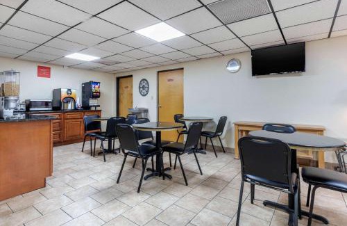 Tyner Cabina | Econo Lodge Chattanooga Northeast - Ooltewah