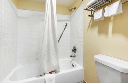 Tyner Cabina | Econo Lodge Chattanooga Northeast - Ooltewah
