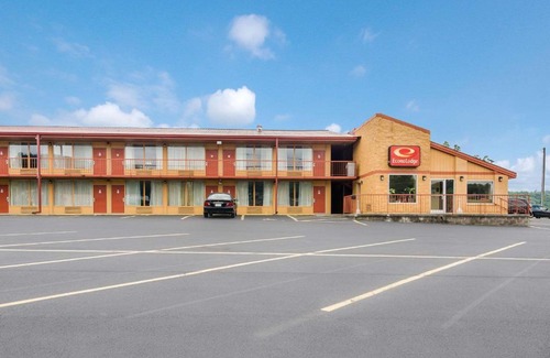 Marion Cabina | Econo Lodge Marion I-81