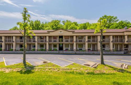 Mount Laurel Cabina | Econo Lodge