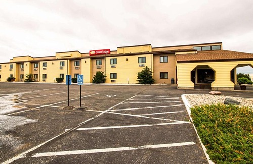 Watertown Cabina | Econo Lodge