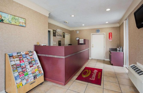 Williamsburg Cabina | Econo Lodge Williamsburg Edge District