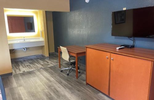 Hot Springs Hotel | Economy Inn Hot Springs
