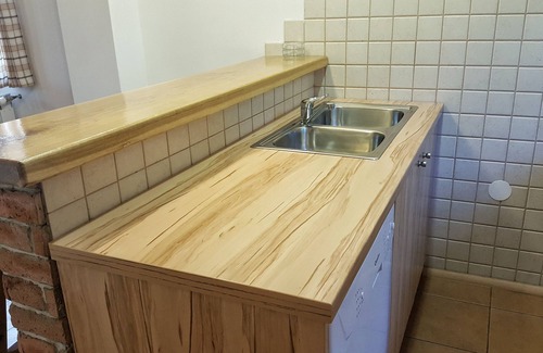 Mreznica Casa | Ecoturismo Mrežnica, pequeño complejo familiar escondido en la naturaleza pura.