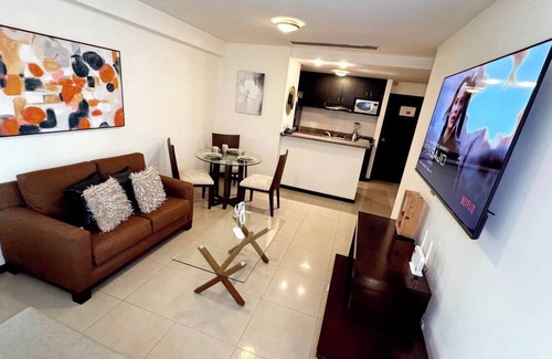 Simon Bolivar Apartamento | Ecuabook Departamento Familiar Aeropuerto 504