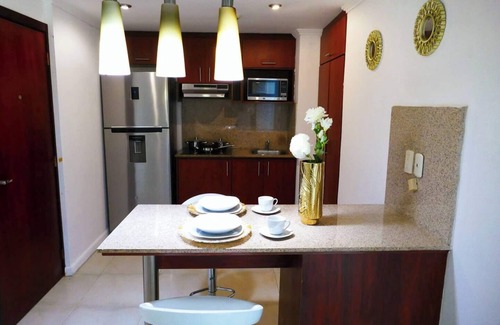 Las Penas Apartamento | Ecuabook Estudio Jacuzzi Vista Río junto Wyndham 911-1