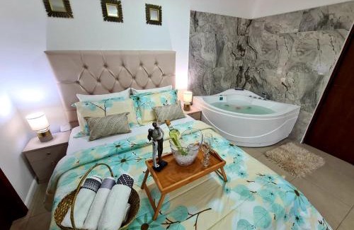 Las Penas Apartamento | Ecusuites Jacuzzi Executive Dpto Riverfront l puerto santa ana
