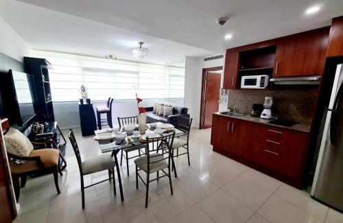 Las Penas Apartamento | Ecusuites Jacuzzi Executive Dpto Riverfront l puerto santa ana