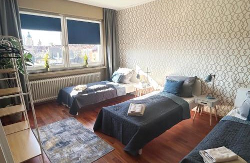 Nordstadt Apartamento | ED-große, moderne Wohnung in zentraler Lage, mit Balkon, Lift und Parkplatz