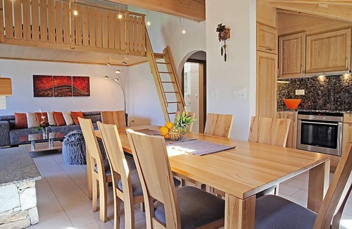 Leukerbad Apartamento | Edelweiss A by Interhome
