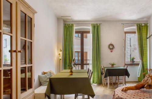 Castello Tesino Cama Y Desayuno | Edelweiss Alp Rooms