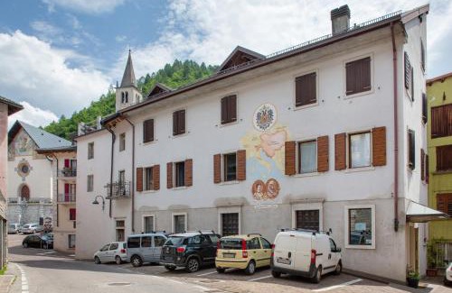 Castello Tesino Cama Y Desayuno | Edelweiss Alp Rooms