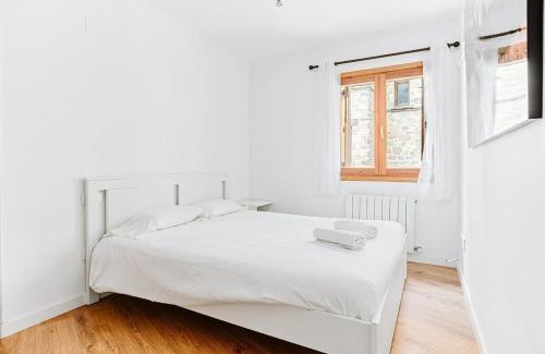 El Pueyo de Jaca Apartamento | Edelweiss by Cardi Suites
