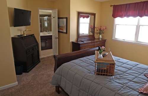 Kutztown Cama Y Desayuno | Edelweiss Room @ The Kennedy Manor