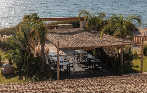 Kastraki Apartamento | Eden Beachfront Residences & Suites
