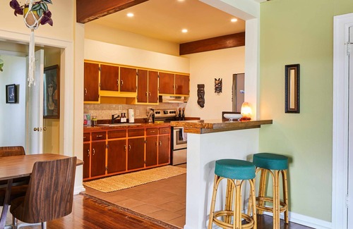 Crestline Heights Casa | Eden Brae - Birmingham s Premier Retreat