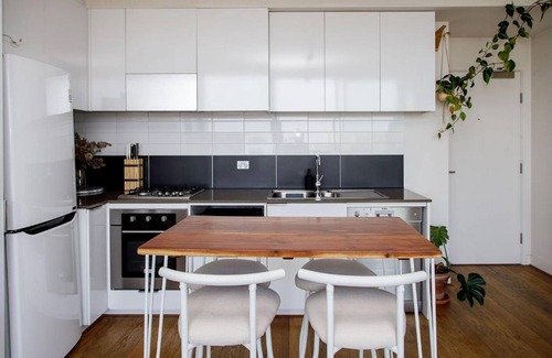 Abbotsford Apartamento | Eden of Abbotsford - A Serene Escape off Johnston St