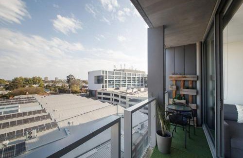 Abbotsford Apartamento | Eden of Abbotsford - A Serene Escape off Johnston St
