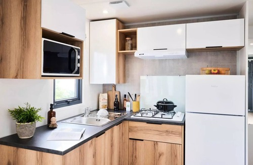 Pouzauges Casa | Mobilheim Eden Trio - 3 Schlafzimmer + TV 6 Personen