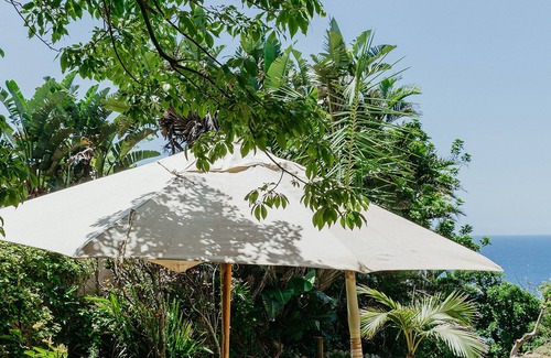 Sheffield Beach Cabaña | Eden View Cottage ...