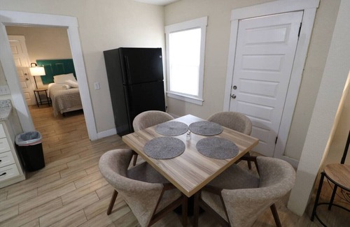 El Paso Casa | Eden’s Comfort Suite - Near I-10