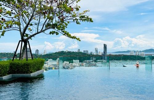Pattaya Bay Apartamento | Edge Central Pattaya By YoYo