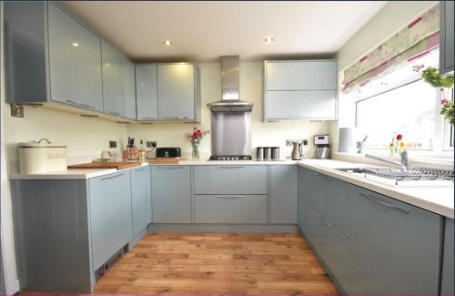 Bishop's Cleeve Casa | Edgecote