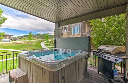Ogden Casa | Edgewater Townhome about 7 Mi to Snowbasin Resort
