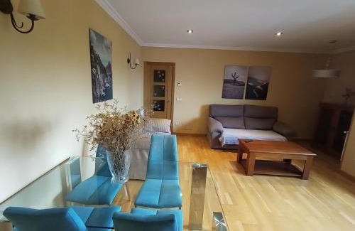 Burela Apartamento | EDIFICIO CINE MON