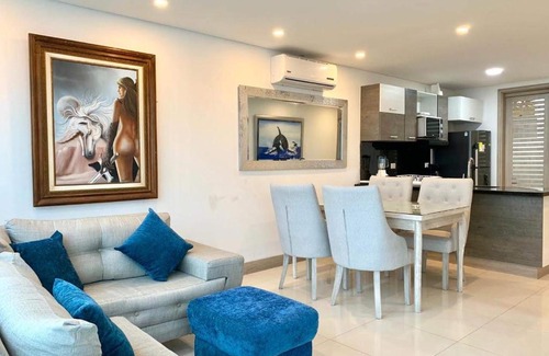 El Laguito Apartamento | Edificio Palmetto Sunset Apt 1805