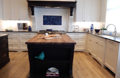 Llano Casa | EDIT 4,000+sf house, 4 bedrooms (2 masters), 3 and 1/2 bath, sleeps 8-10
