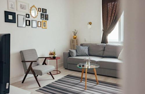 Zrenjanin Apartamento | Edith Piaf