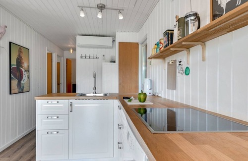Idestrup Casa | "Edny" - 210m from the sea by Interhome