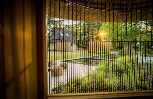 Rotsenheirweg Villa | Edville Home