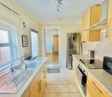 City Centre Casa | Edwards Cottage - Grove Road Cottages