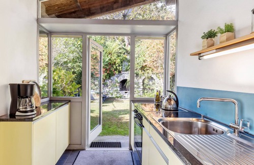 Muralto Apartamento | Egner- Apt.Glaspalast by Interhome