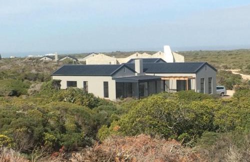 Kleinbaai Villa | EGRETS` ĂRK
