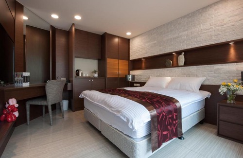 Shuili Casa | Eight Story Manor