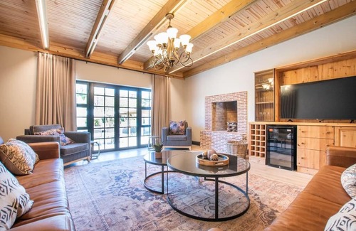 Trawal Villa | Eikenhof Estate