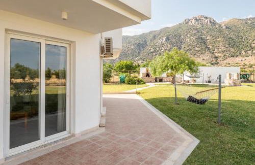 Kardamena Casa | Einalia Holiday Homes by the Beach