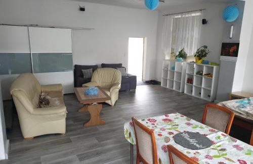 Eisenhuettenstadt Apartamento | Einraum-Ferienwohnung 46m2 Eisenhüttenstadt-Diehlo