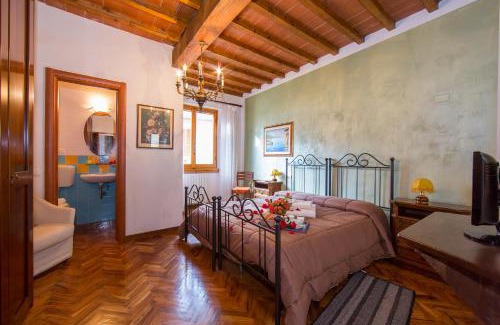 Figline e Incisa Valdarno Villa | Einstein House con piscina