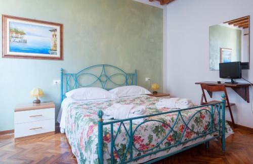 Figline e Incisa Valdarno Villa | Einstein House con piscina